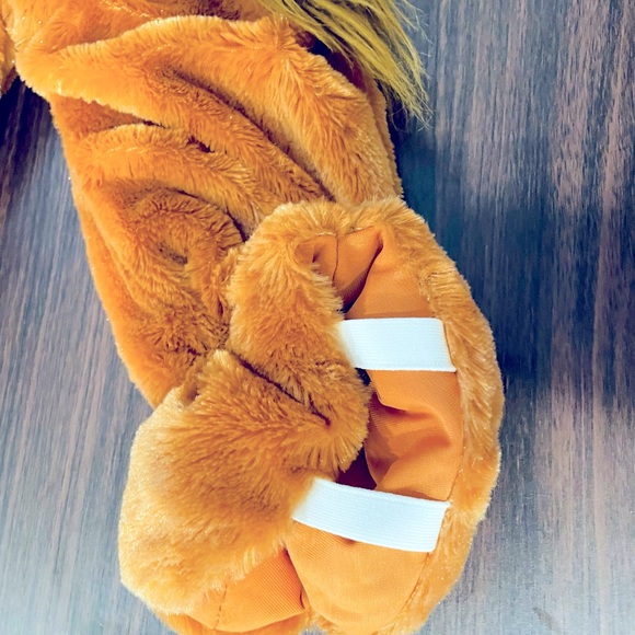 Authentic Kids Baby Lion Costume for Halloween, Pretend Play, 12m (up to 20 lbs) - Picture 4 of 6